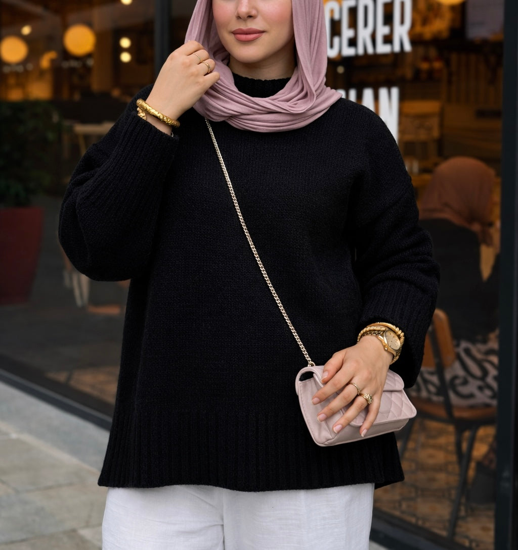 Black Pullover