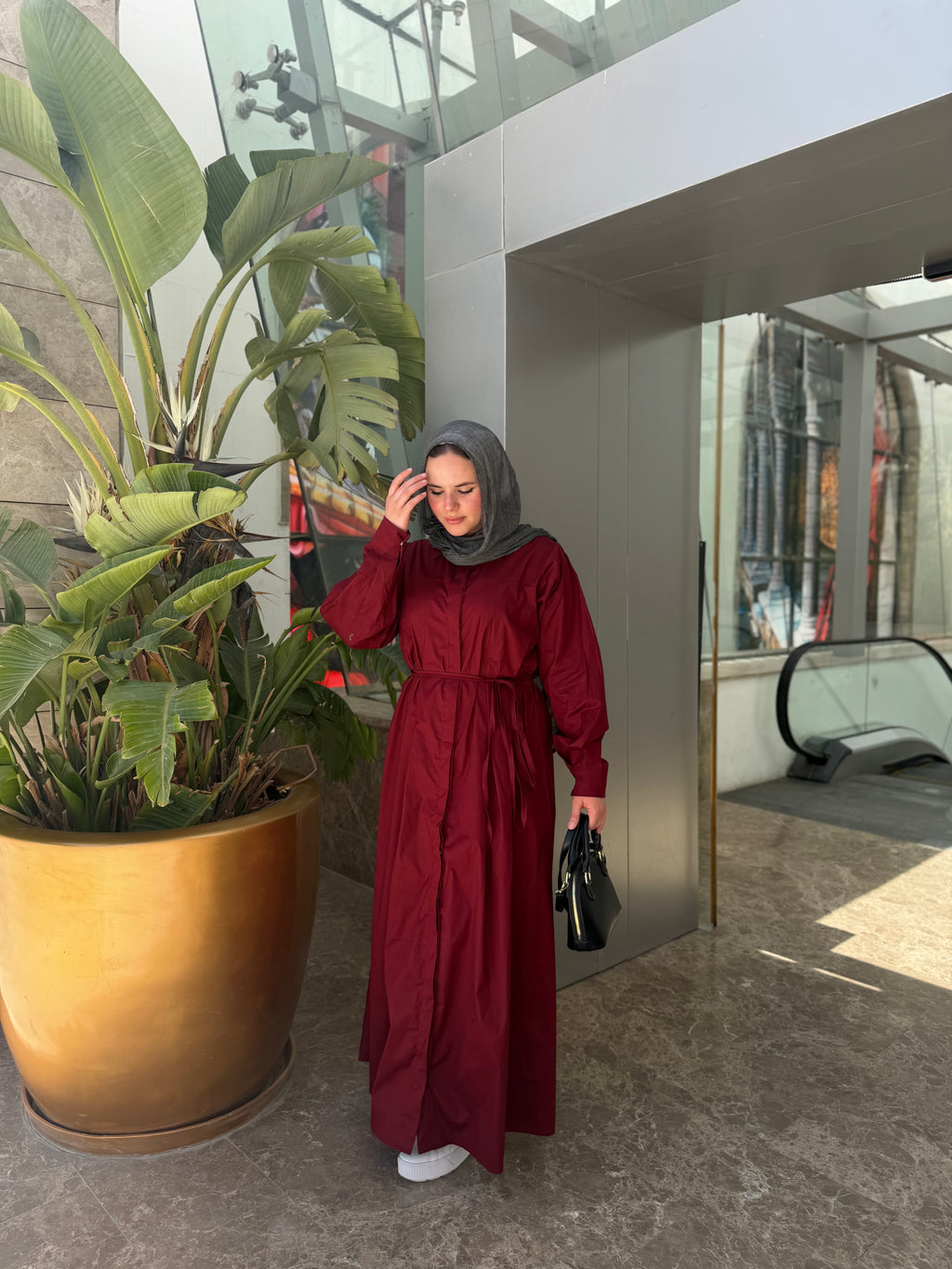 RAFEAF DRESS (Burgundy)