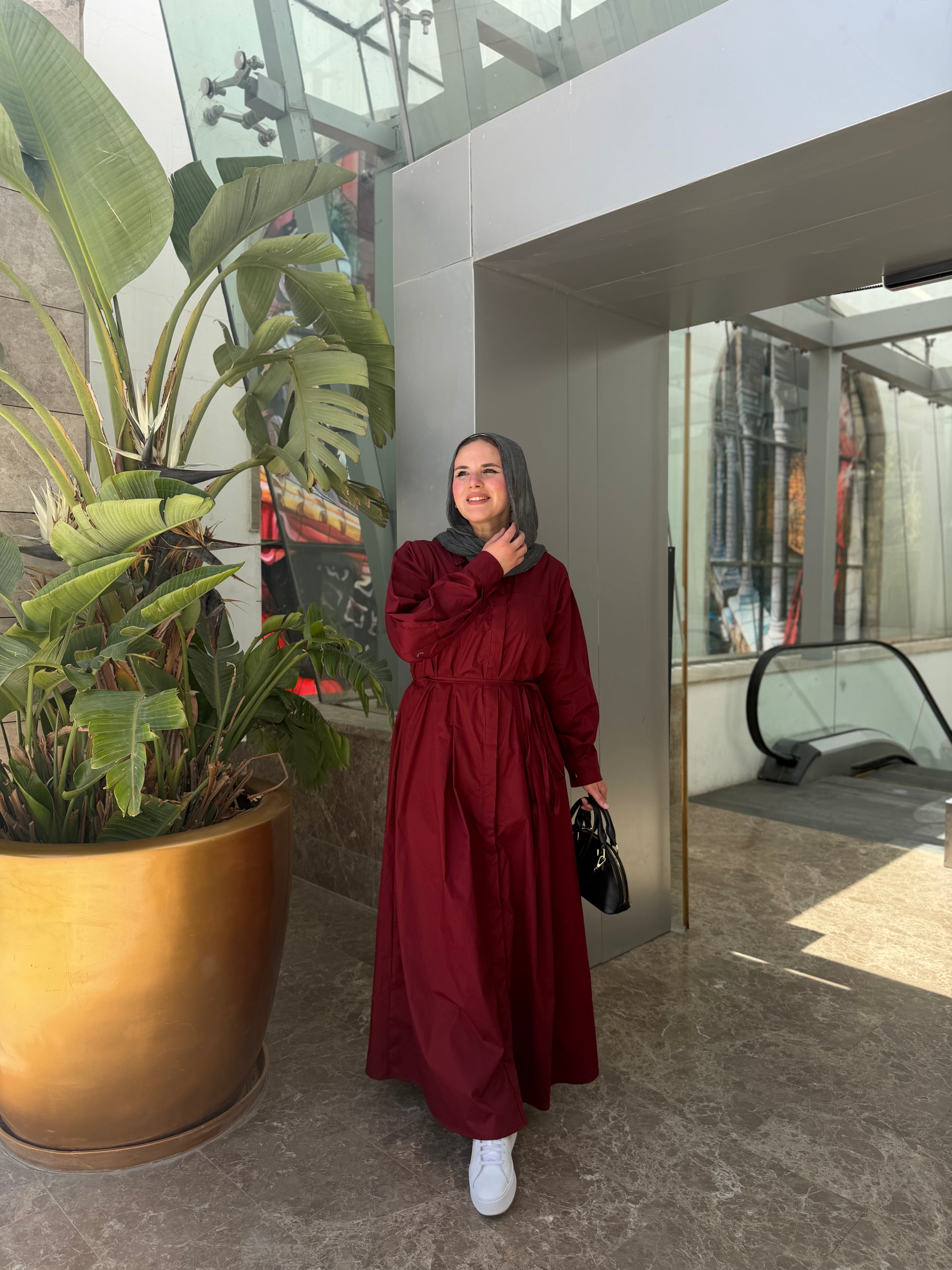 RAFEAF DRESS (Burgundy)