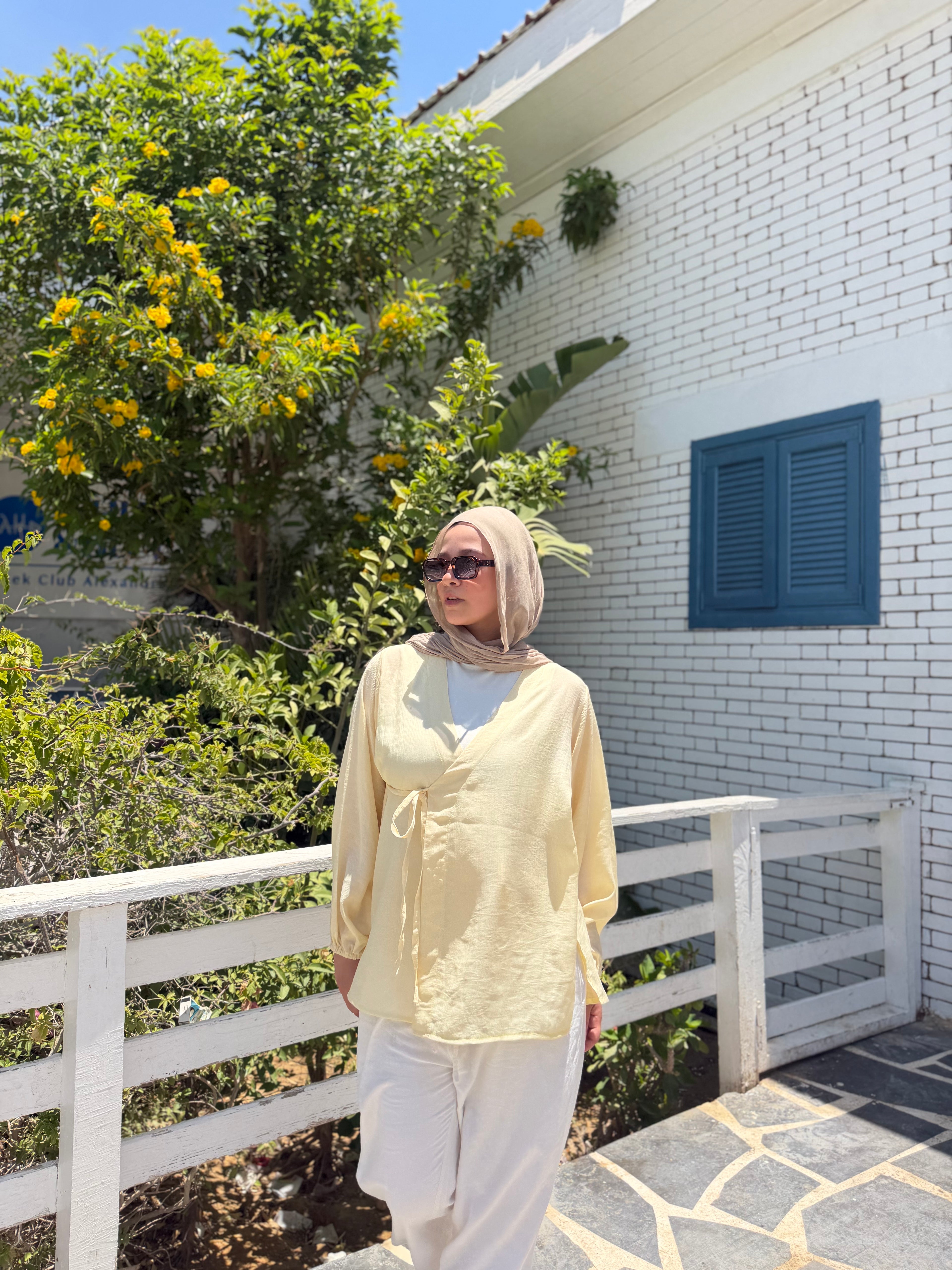 dana blouse ( butter yellow )