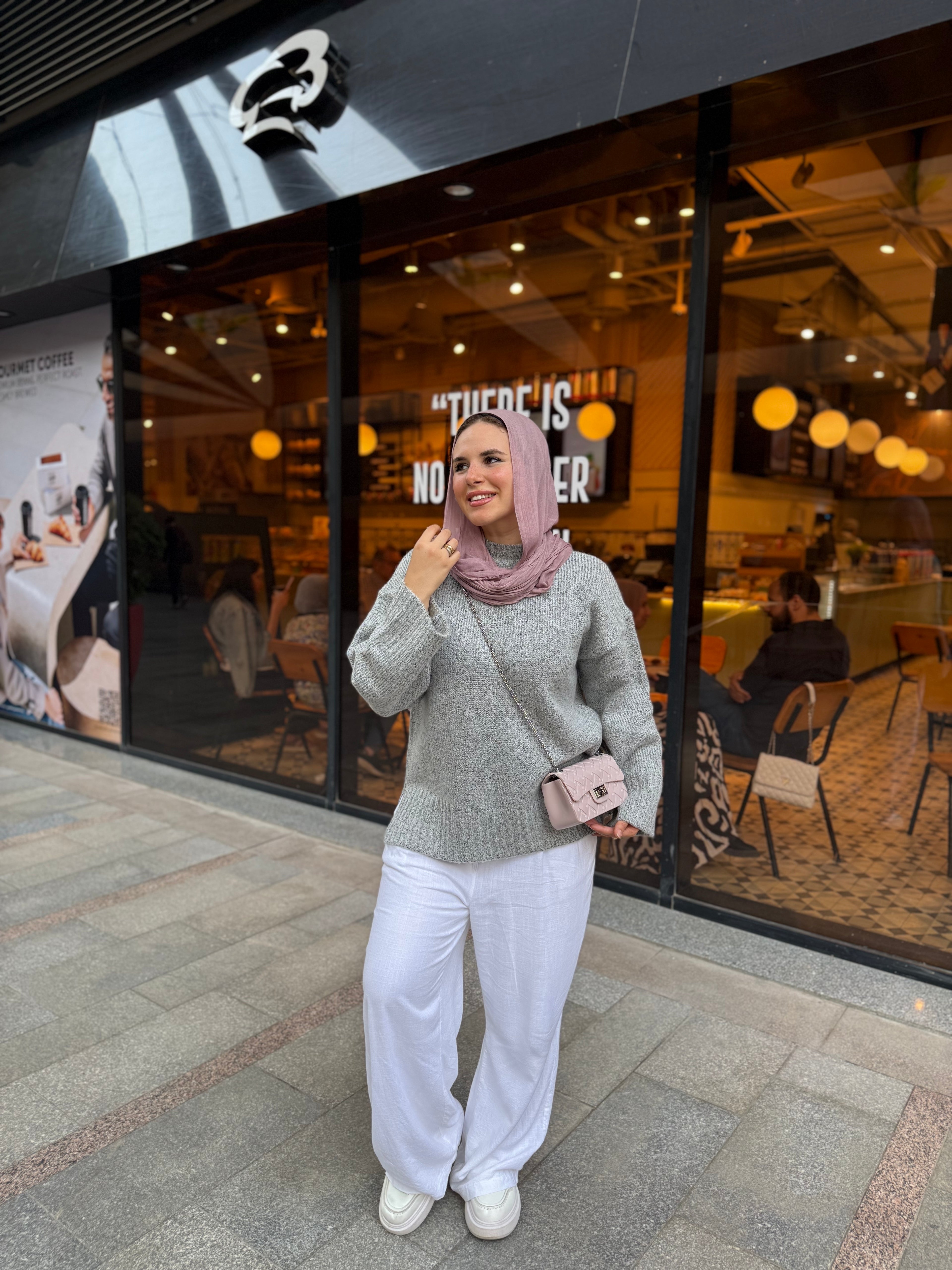Light grey pullover