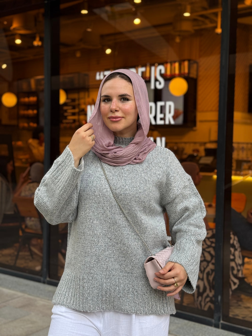 Light grey pullover