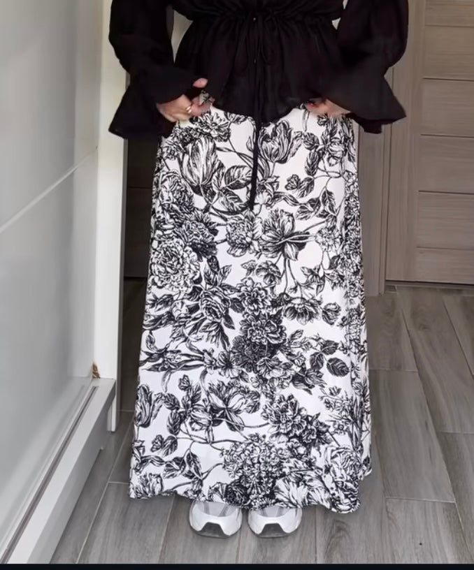 FLOURY SKIRT