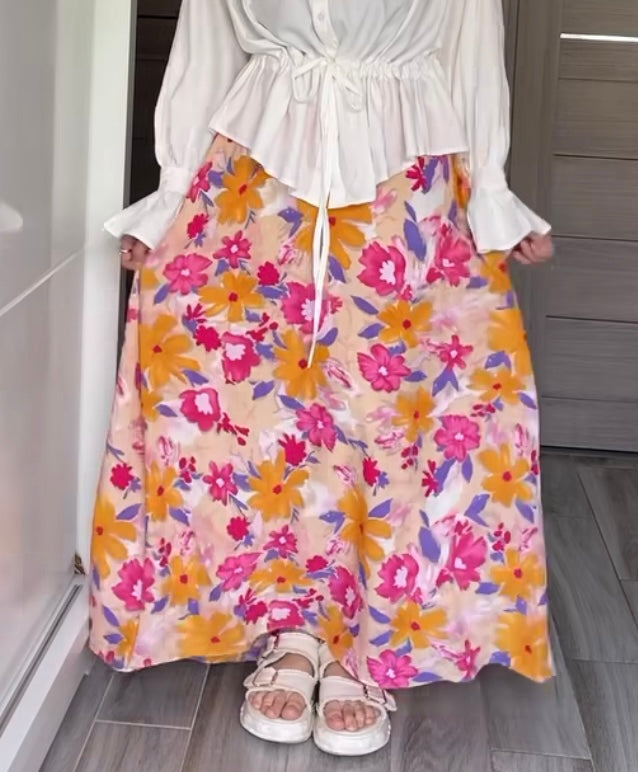 FLOURY SKIRT